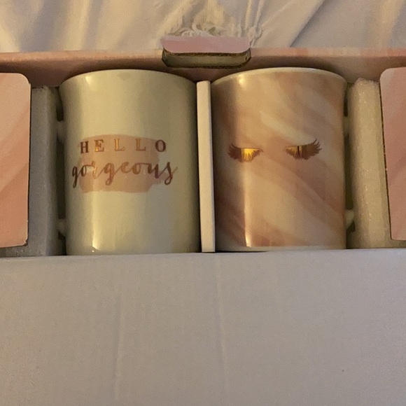 Hello Gorgeous Two Mug Set - Picture 3 of 7